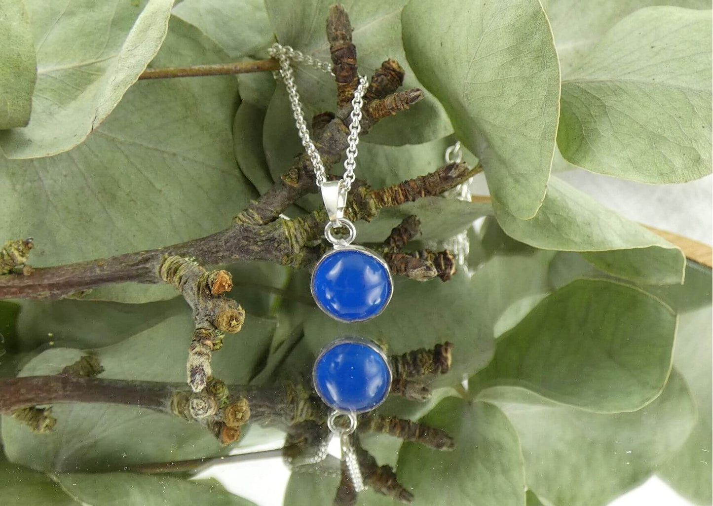 Kette Cabochon Blauachat | Handgemachter Schmuck aus 925 Silber | Für Klarheit & Kommunikation