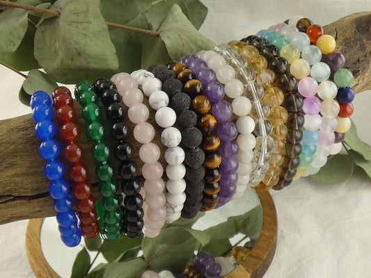 Armband Perlen Mondstein | Handgemachter Schmuck mit echten Edelsteinen | Für Weiblichkeit & Intuition