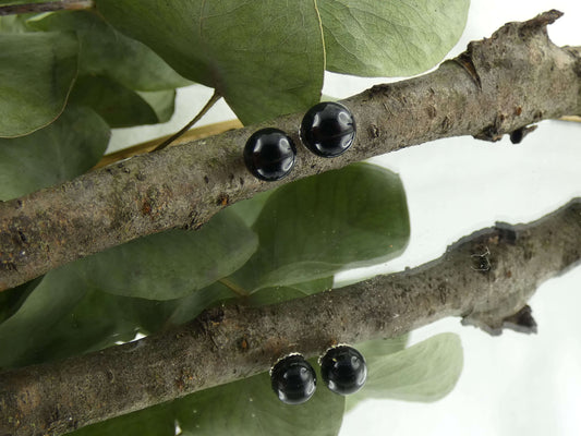 Handgemachte Ohrstecker mit Onyx-Perlen – spiritueller Schmuck mit Heilsteinen, ideal als besonderes Geschenk aus dem Magischen Kaufhaus.